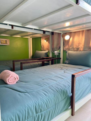 Sabai Sabai Poshtel & Motorbike Rental